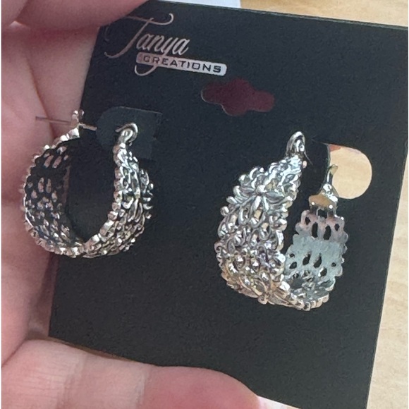 High-End Department Store Designer One of Kind Statement Earrings - Picture 2 of 9